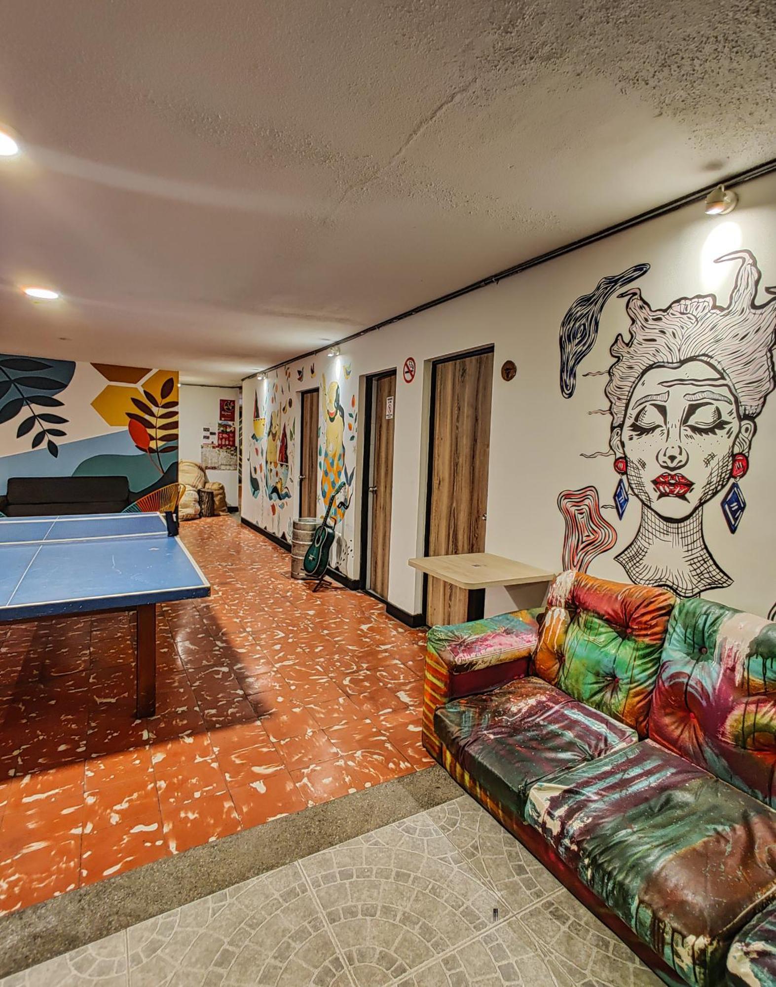Zamia Hostel Букараманга Екстериор снимка